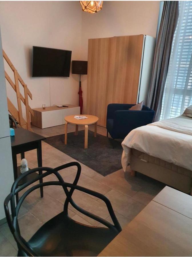 Modern Studio With Mezzanine Le Mont-Sur-Lausanne Exterior photo